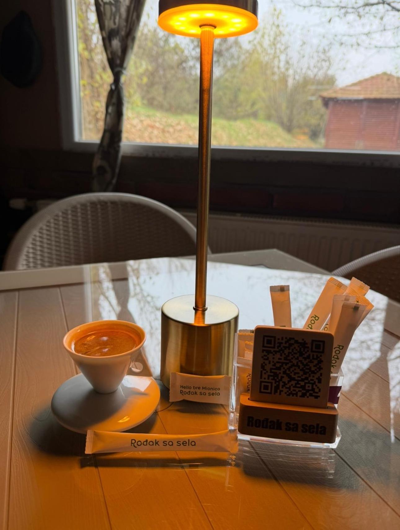 Brvnare Rodjak Sa Sela
